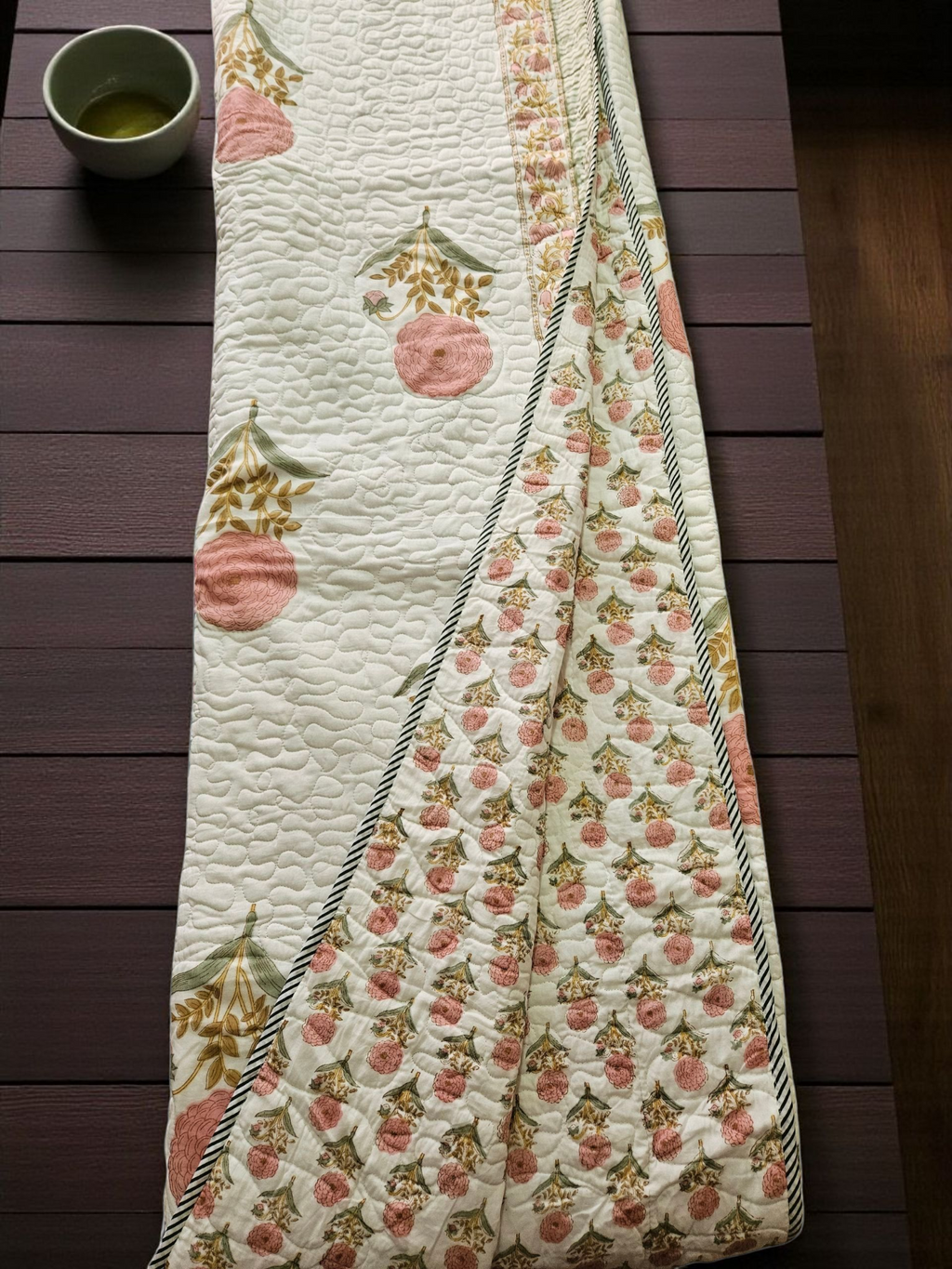 Handblock Comforter (Blob Flower)